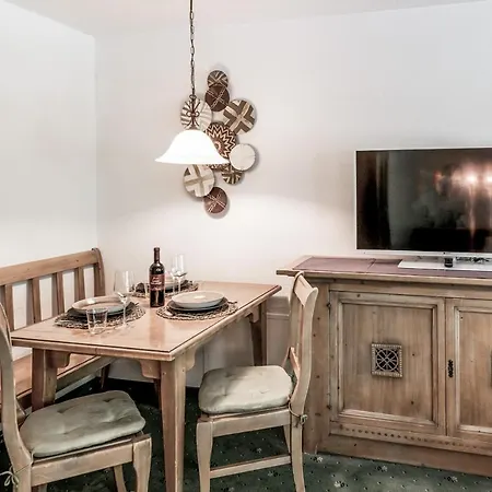 Vera Monti Hotell Holzgau